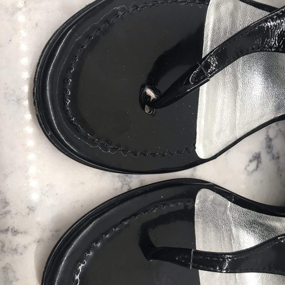 Donald Pliner Patent Sandals - Picture 6 of 7